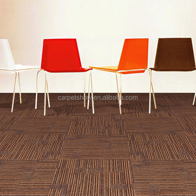 50 * 50cm Tufted σύγχρονο γραφείο PP χαλί πλακάκι με όμορφο χρώμα