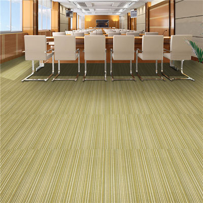 50x50cm PP Loop Pile Carpet Tile για γραφείο ξενοδοχείο σπιτικό κρεβατοκάτωμα με γραμμωτό σχέδιο